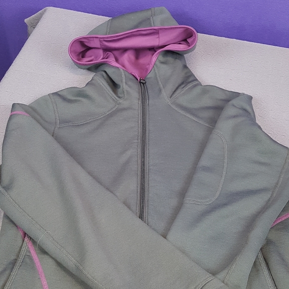 Womans mountain hardwear full zip hooded sweatshir - Picture 3 of 6
